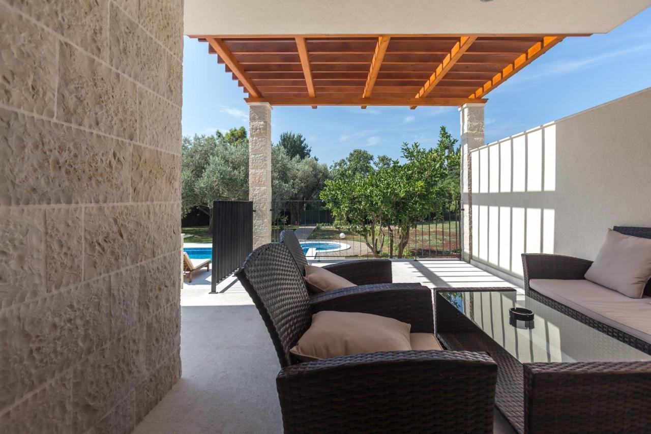 Villa Zen Port Petrovac Luaran gambar