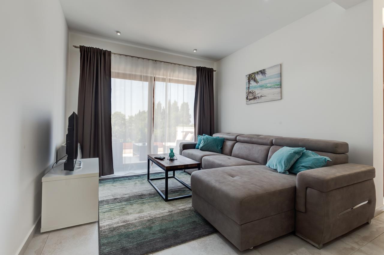 Villa Zen Port Petrovac Luaran gambar